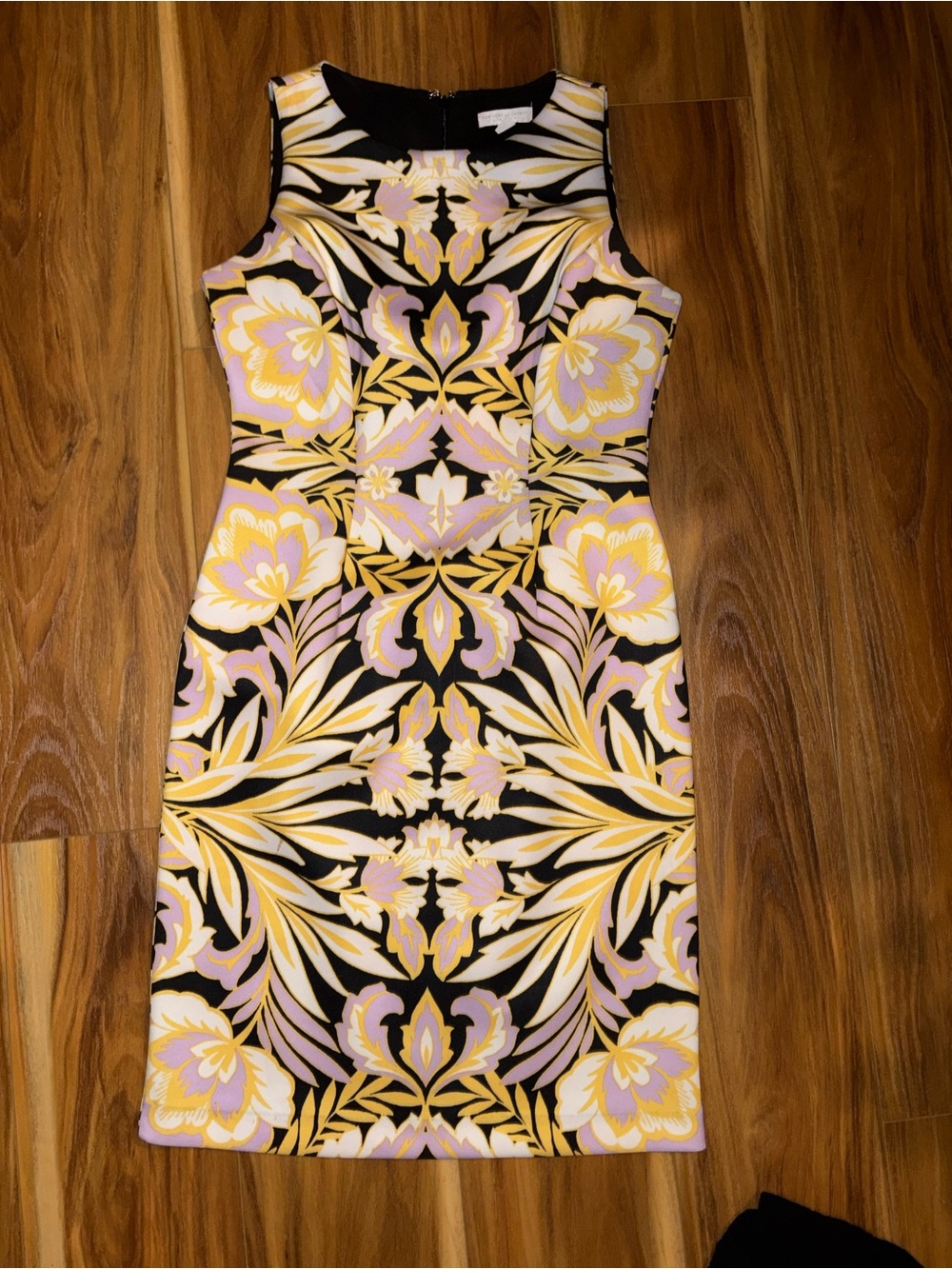 New York & c small Sleeveless Floral Print Sheath Dress in Black, Yellow & Lilac
